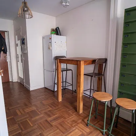 Apartamento Modern Near Parisian Attractions *