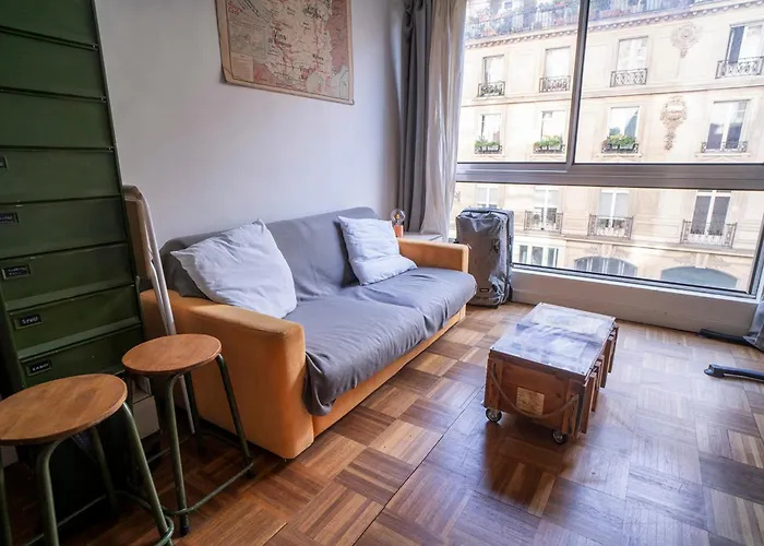 דירה Modern Near Parisian Attractions פריז