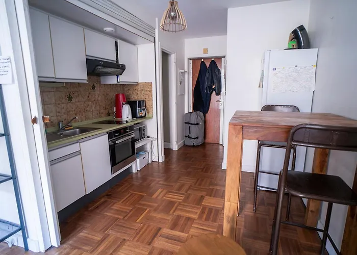 Modern Near Parisian Attractions Daire *